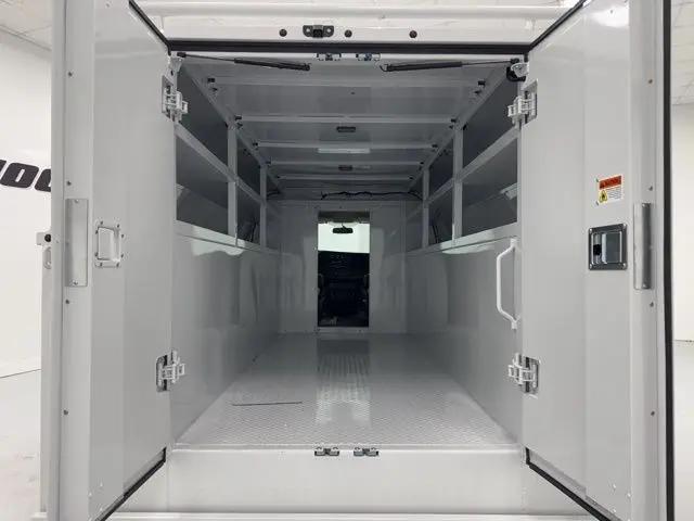 2025 Chevrolet Express Cutaway Work Van
