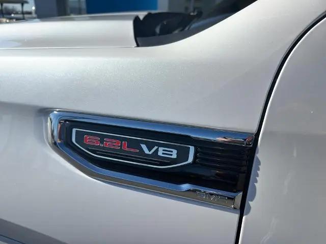 2024 GMC Sierra 1500 4WD Crew Cab Short Box Denali