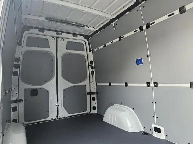 2026 Mercedes-Benz Sprinter 2500 Standard Roof 4-Cyl Diesel HO
