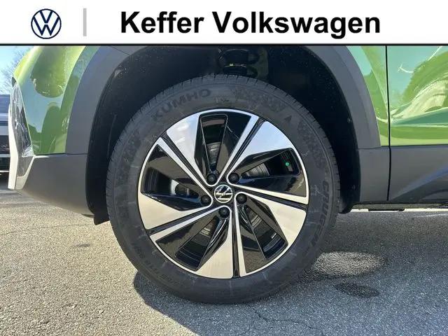 2026 Volkswagen Taos SE