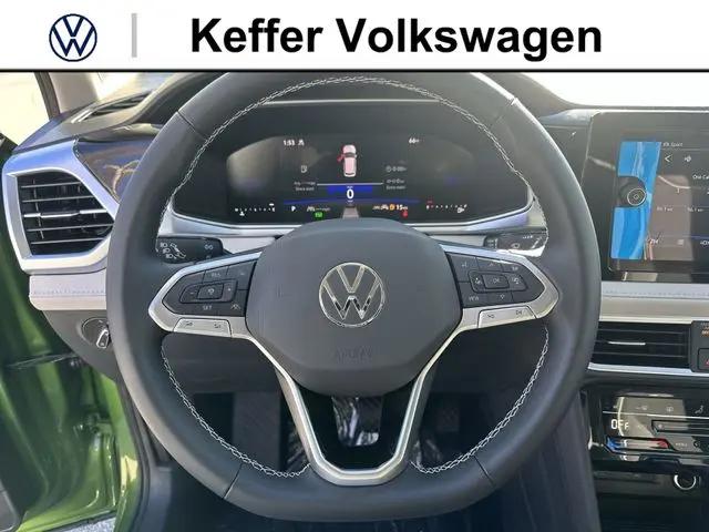 2026 Volkswagen Taos SE