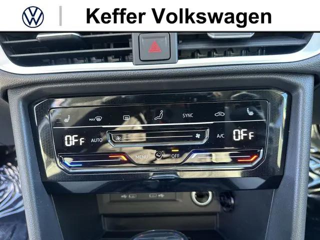 2026 Volkswagen Taos SE