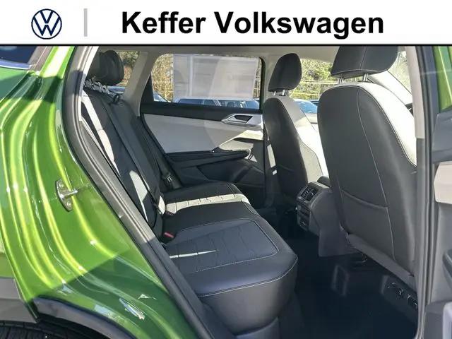 2026 Volkswagen Taos SE