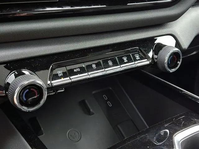 2024 Chevrolet Silverado EV First-Edition RST 4WD