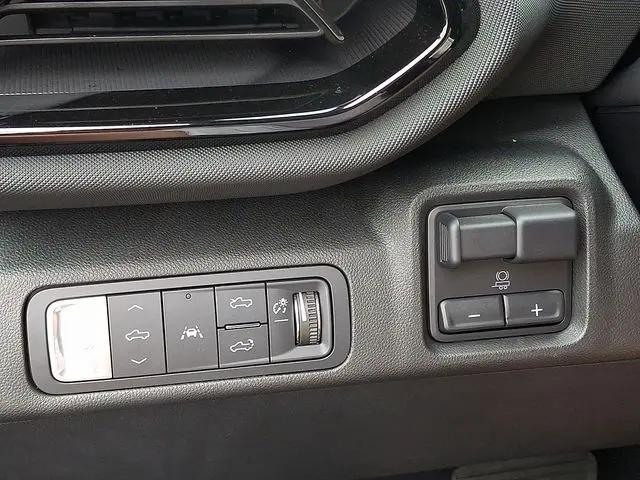 2024 Chevrolet Silverado EV First-Edition RST 4WD
