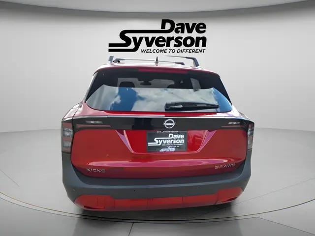 2026 Nissan Kicks SR