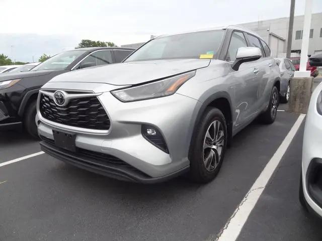 2022 Toyota Highlander XLE for sale in Chesapeake, VA