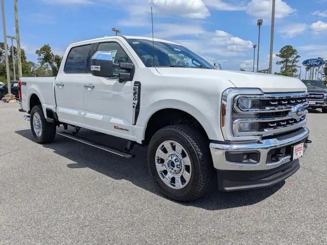 2026 Ford F-350 LARIAT