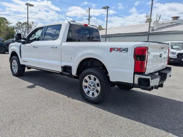 2026 Ford F-350 LARIAT