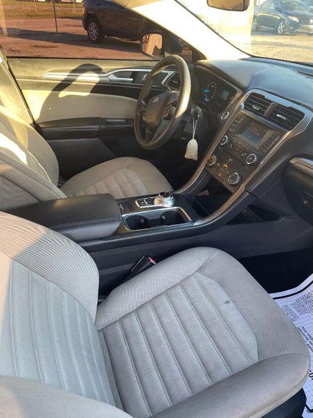 2017 Ford Fusion S