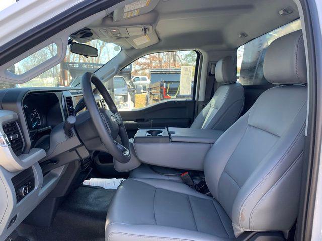 2025 Ford F-550 XL