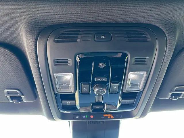 2026 Chevrolet Tahoe 4WD Premier