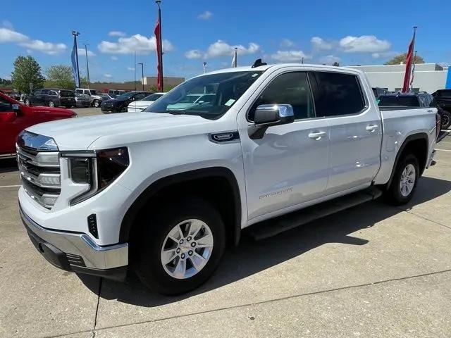 2026 GMC Sierra 1500 Crew Cab, Short Bed, SLE, 4WD