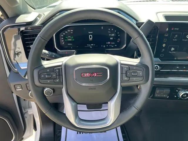 2026 GMC Sierra 1500 Crew Cab, Short Bed, SLE, 4WD