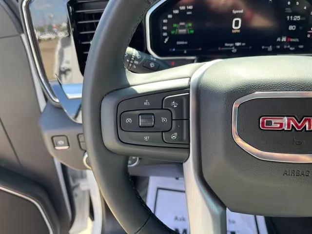 2026 GMC Sierra 1500 Crew Cab, Short Bed, SLE, 4WD