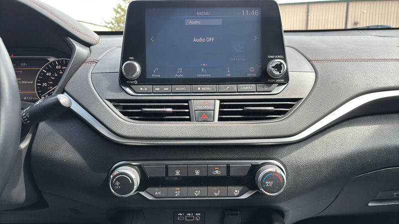 2021 Nissan Altima SR FWD