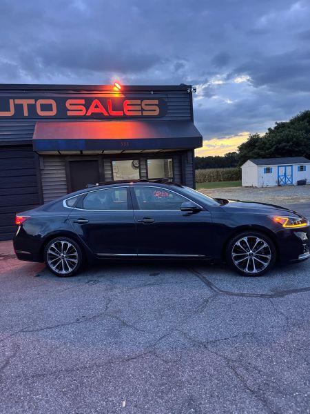 2017 Kia Cadenza Technology