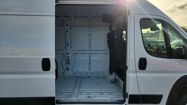 2025 Ram ProMaster 2500 Cargo Van Tradesman High Roof 159" WB w/Pass Seat