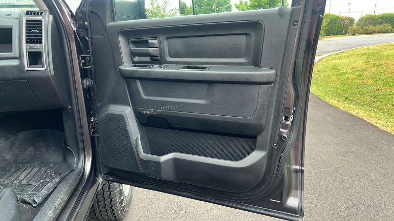 2017 Ram 2500 Tradesman Crew Cab 4x4 6'4" Box
