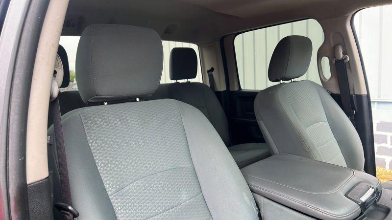 2017 Ram 2500 Tradesman Crew Cab 4x4 6'4" Box