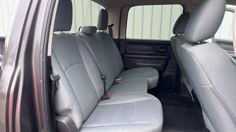 2017 Ram 2500 Tradesman Crew Cab 4x4 6'4" Box