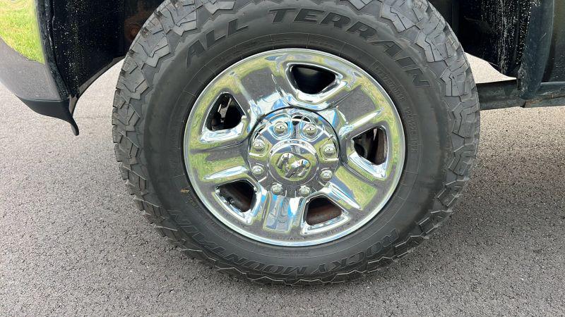 2017 Ram 2500 Tradesman Crew Cab 4x4 6'4" Box