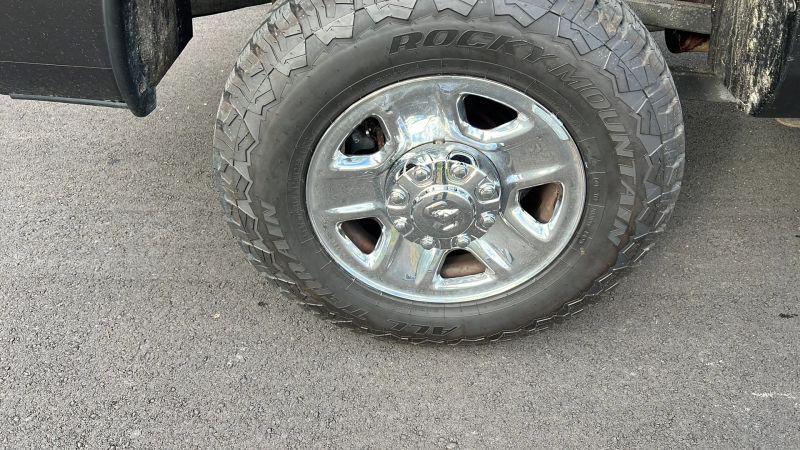 2017 Ram 2500 Tradesman Crew Cab 4x4 6'4" Box