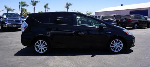 2013 Toyota Prius v Two