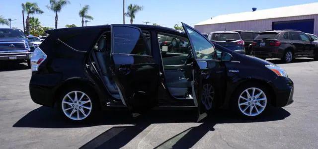 2013 Toyota Prius v Two