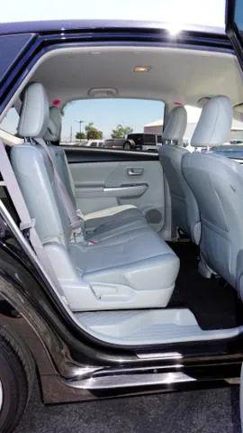 2013 Toyota Prius v Two