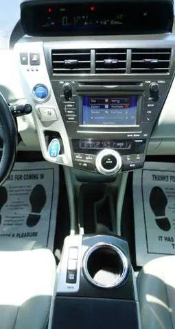 2013 Toyota Prius v Two