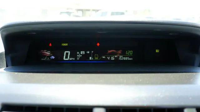 2013 Toyota Prius v Two