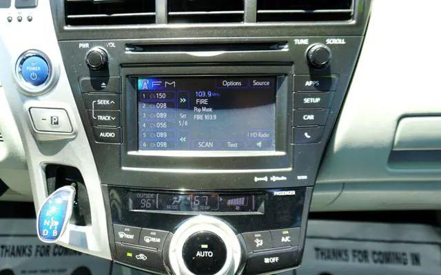 2013 Toyota Prius v Two
