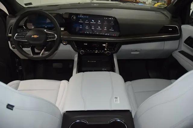 2026 Chevrolet Suburban Premier, 4WD