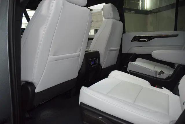 2026 Chevrolet Suburban Premier, 4WD
