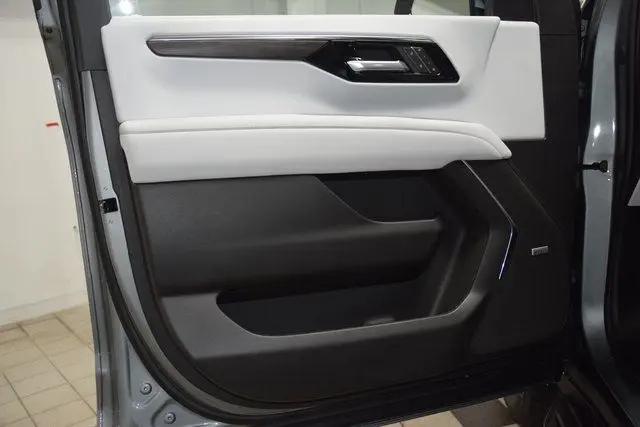 2026 Chevrolet Suburban Premier, 4WD
