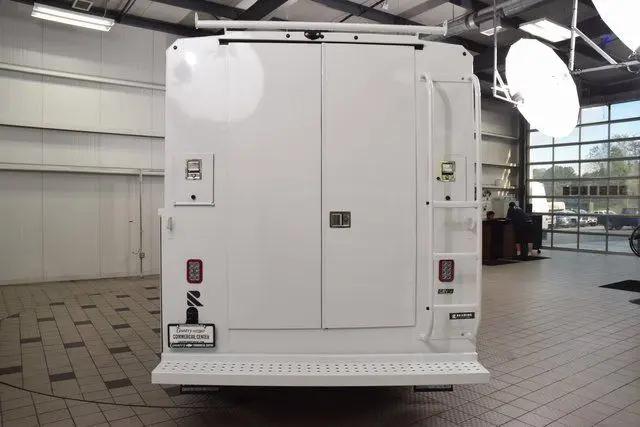 2025 Chevrolet Express Cutaway Work Van
