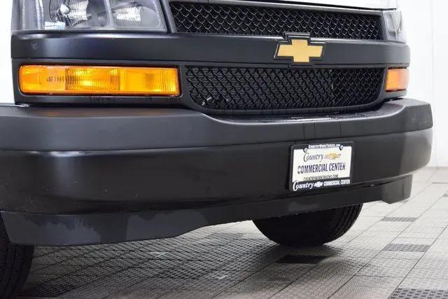 2025 Chevrolet Express Cutaway Work Van