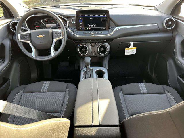 2025 Chevrolet Blazer AWD 2LT