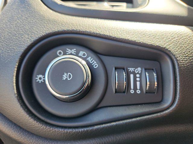 2022 Jeep Renegade Latitude 4x4