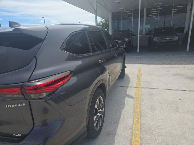 2023 Toyota Highlander Hybrid XLE