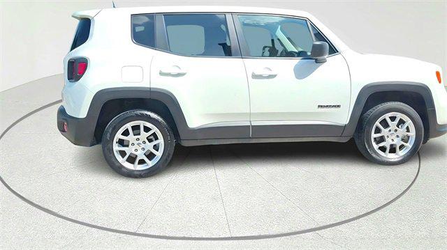 2023 Jeep Renegade Latitude 4x4 2023 Jeep Renegade Latitude 4x4