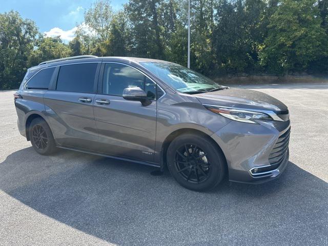 2021 Toyota Sienna Platinum