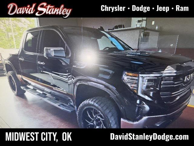 2023 GMC Sierra 1500 4WD Crew Cab Short Box SLT