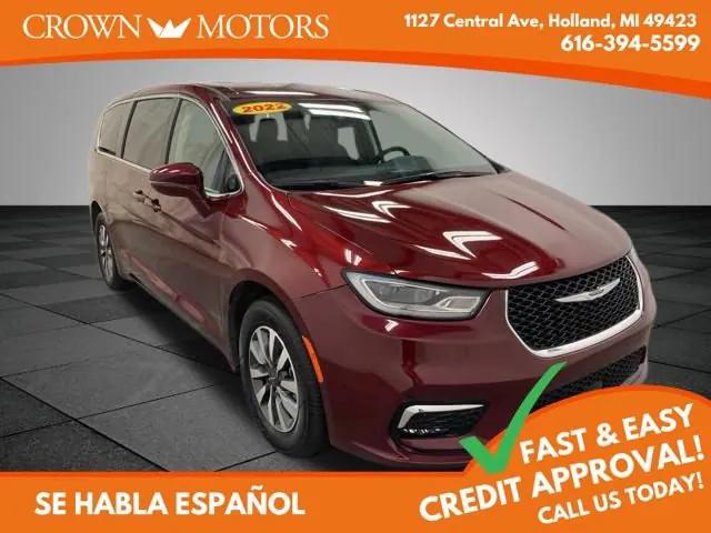 2022 Chrysler Pacifica Hybrid Touring L 2022 Chrysler Pacifica Hybrid Touring L