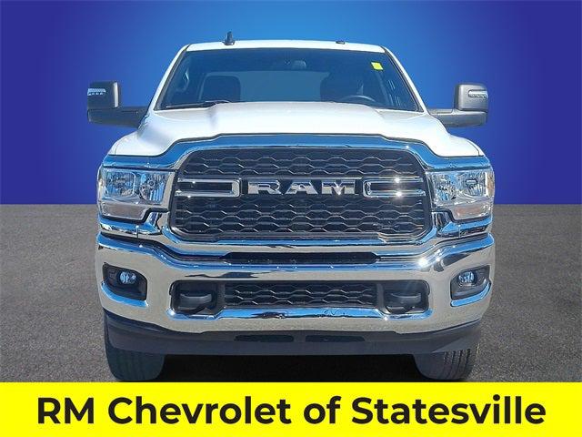 2023 RAM 3500 Tradesman Crew Cab 4x4 8 Box 2023 RAM 3500 Tradesman Crew Cab 4x4 8 Box
