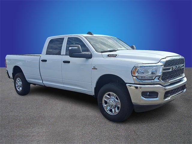 2023 RAM 3500 Tradesman Crew Cab 4x4 8 Box