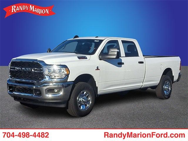 2023 RAM 3500 Tradesman Crew Cab 4x4 8 Box 2023 RAM 3500 Tradesman Crew Cab 4x4 8 Box