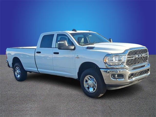 2023 RAM 3500 Tradesman Crew Cab 4x4 8 Box 2023 RAM 3500 Tradesman Crew Cab 4x4 8 Box