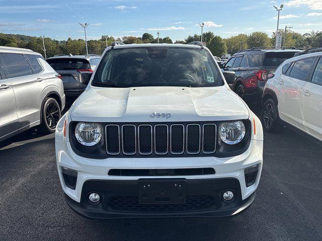 2022 Jeep Renegade Latitude 4x4 2022 Jeep Renegade Latitude 4x4